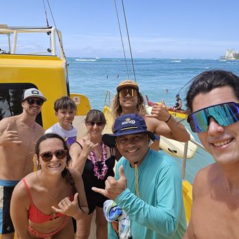 Ke Kai Catamaran - Snorkeling Near Me - Honolulu, Hawaii Ke Kai Catamaran - Snorkeling Near Me - Honolulu, Hawaii