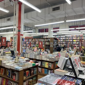 Strand Bookstore - Bookstores Near Me - New York, New York Strand Bookstore - Bookstores Near Me - New York, New York