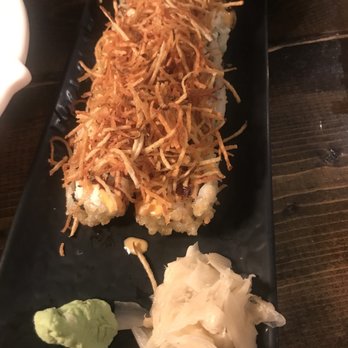 Momo Sushi - Sushi Bars Near Me - Vancouver, British Columbia