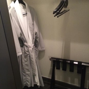 Silversmith Hotel Chicago Downtown - The robes were a nice touch! - Hotels Near Me - Chicago, Illinois Silversmith Hotel Chicago Downtown - The robes were a nice touch! - Hotels Near Me - Chicago, Illinois