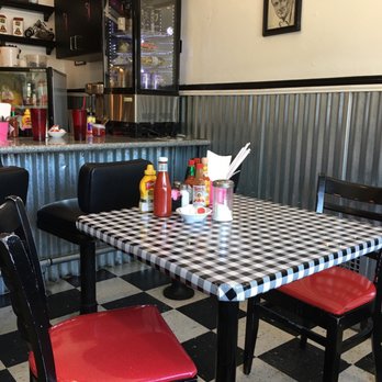 Sax's Joint - Tables - Breakfast & Brunch Near Me - Petaluma, California Sax's Joint - Tables - Breakfast & Brunch Near Me - Petaluma, California