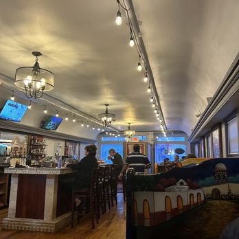 El Patron - the inside of a restaurant - Mexican Near Me - Cazenovia, New York El Patron - the inside of a restaurant - Mexican Near Me - Cazenovia, New York