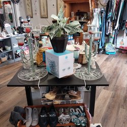 Emery's Boutique N consignment - New inventory!
