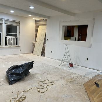 CG Construction - Hendersonville remodel - Flooring Near Me