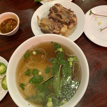 Thanh Binh - Oxtail Pho - Vietnamese Near Me - Lake Forest, California Thanh Binh - Oxtail Pho - Vietnamese Near Me - Lake Forest, California