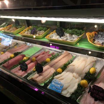 Deep Lagoon - Fresh Seafood - Seafood Near Me - Naples, Florida