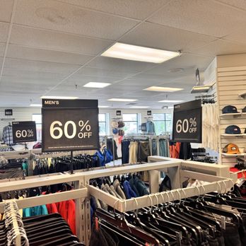 The North Face Freeport Outlet - Outdoor Gear Near Me - Freeport, Maine The North Face Freeport Outlet - Outdoor Gear Near Me - Freeport, Maine