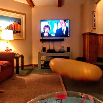 Lighthouse Jewel - Vacation Rentals Near Me - Corolla, North Carolina