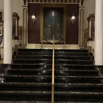 The Driskill - In the lobby - Hotels Near Me - Austin, Texas The Driskill - In the lobby - Hotels Near Me - Austin, Texas