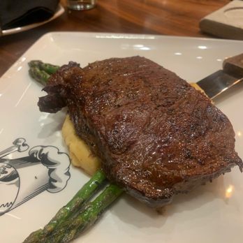 Guy Fieri's Branson Kitchen + Bar - Steak & potatoes - Bars Near Me - Branson, Missouri