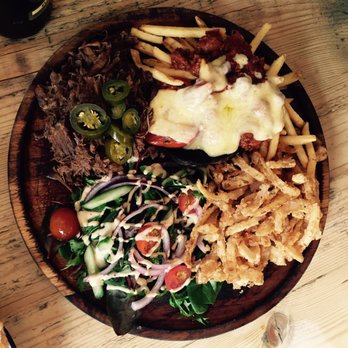 Oxford Blue - Slow braised pulled beef with hot sauce (not THAT hot) - Pubs Near Me - Oxford, OXF Oxford Blue - Slow braised pulled beef with hot sauce (not THAT hot) - Pubs Near Me - Oxford, OXF