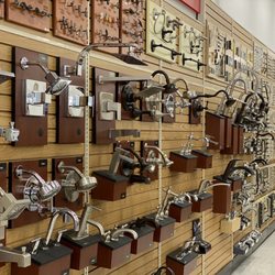 Elliott's Hardware - Bathroom facets