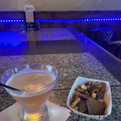 Cocoa House Lounge - The waitress was great