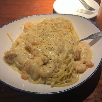 Red Lobster - Shrimp Linguini Alfredo - Seafood Near Me - Concord, North Carolina Red Lobster - Shrimp Linguini Alfredo - Seafood Near Me - Concord, North Carolina