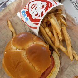 Dave single no onion no lettuce no pickle with medium fry