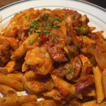 Mimi's Cafe - Cold jambalaya with pasta that I asked the waitress to throw in the microwave. - American Near Me - Elk Grove, California