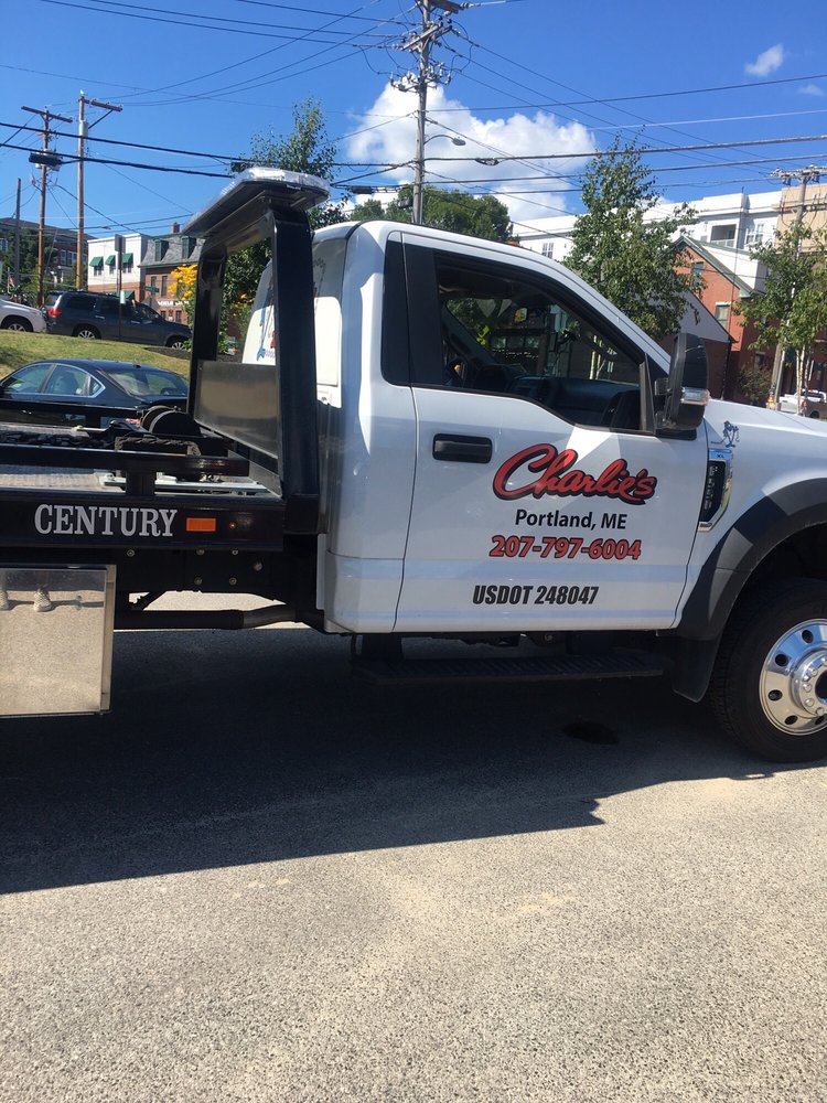 CHARLIE’S AUTO TRANSPORT Updated September 2024 67 Newton St