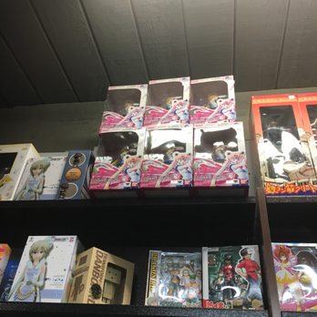 Tate's Comics - I spy with my little eyes... a couple of super heroines! - Comic Books Near Me - Lauderhill, Florida