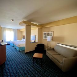 Fairfield Inn & Suites Twentynine Palms - Joshua Tree - Two queen studio suite