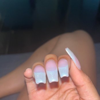 Sun Nails - bulky. uneven. - Nail Salons Near Me - Los Angeles, California