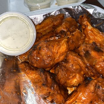 JT's Bar & Grill - Hot Wings with all the ranch - Bars Near Me - Phoenix, Arizona