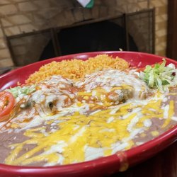 El Guajillo - 2 Chile Relleno plate...so much good food