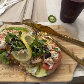 Toastique - Spicy Crab Gourmet Spicy Crab Toast - Juice Bars & Smoothies Near Me - Washington, DC, District of Columbia