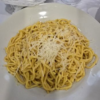Crawfish Island - Garlic Noodles - Seafood Near Me - Federal Way, Washington