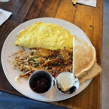 Perky Beans Coffee & PB Cafe - Wisconsin Omelette - Coffee & Tea Near Me - Leander, Texas Perky Beans Coffee & PB Cafe - Wisconsin Omelette - Coffee & Tea Near Me - Leander, Texas