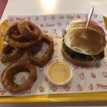 Baby's - Grilled Chicken Sandwich with Onion Rings - American Near Me - Indianapolis, Indiana