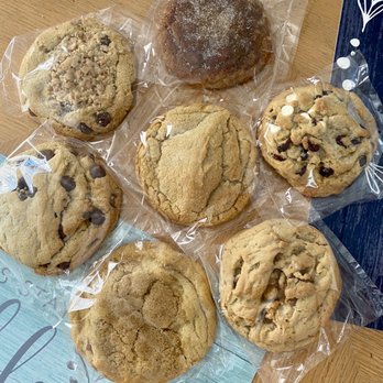 Chocolate Chip Cookie Company - Peanut butter and snickerdoodle were my faves - Bakeries Near Me - Las Vegas, Nevada Chocolate Chip Cookie Company - Peanut butter and snickerdoodle were my faves - Bakeries Near Me - Las Vegas, Nevada