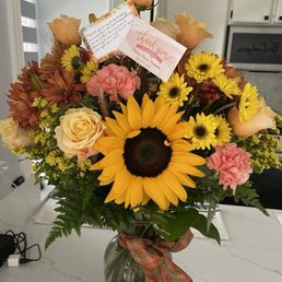 This was a "florist choice" fall arrangement. The picture doesn't do it justice. It was absolutely gorgeous!
