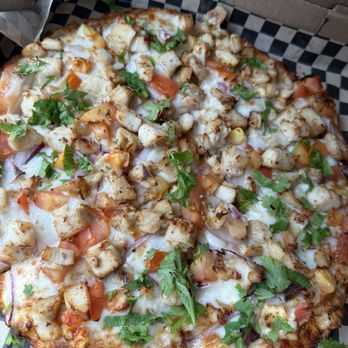 Mighty Munch Mtn Curry Pizza - Small Butter Chicken Pizza - Pizza Near Me - Vancouver, Washington Mighty Munch Mtn Curry Pizza - Small Butter Chicken Pizza - Pizza Near Me - Vancouver, Washington