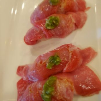 Chobop - Toro (fatty tuna) - Sushi Bars Near Me - Costa Mesa, California