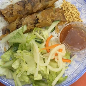 Ba-Le Sandwich Shop - My veggie roll w salad and vermicelli. - Sandwiches Near Me - Honolulu, Hawaii Ba-Le Sandwich Shop - My veggie roll w salad and vermicelli. - Sandwiches Near Me - Honolulu, Hawaii
