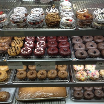 Friendly Donuts - Pov - Donuts Near Me - Orange, California Friendly Donuts - Pov - Donuts Near Me - Orange, California