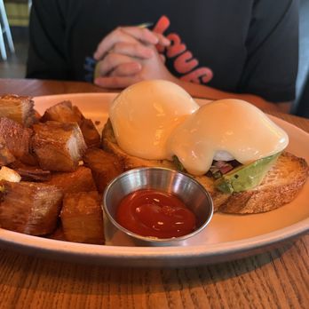 LOCAL Public Eatery - The Woodlands - Avocado benny - Cocktail Bars Near Me - The Woodlands, Texas