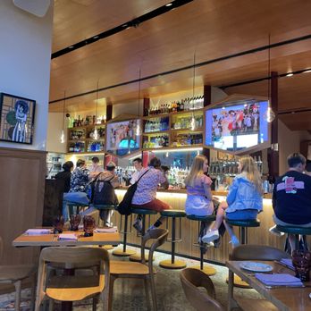 Jackie - The bar - New American Near Me - Washington, DC, District of Columbia