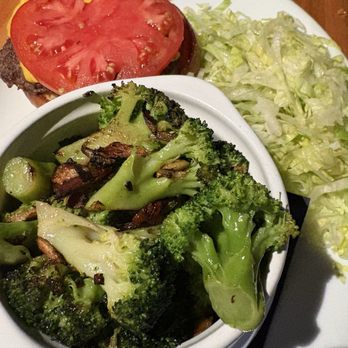 Millburn Standard - Kid's meal with a side of broccoli, delicious - Cocktail Bars Near Me - Millburn, New Jersey