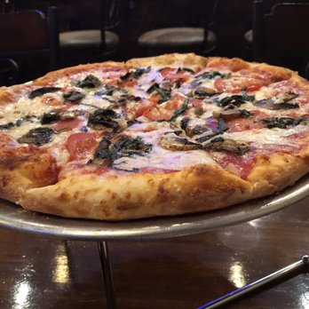Gallo Nero Italian Bistro - 10" Florentine Pizza - Italian Near Me - Dallas, Texas Gallo Nero Italian Bistro - 10" Florentine Pizza - Italian Near Me - Dallas, Texas
