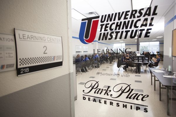 Techinical Institute UNIVERSAL TECHNICAL INSTITUTE - Updated July 2026 - 29 Photos & 11 ...