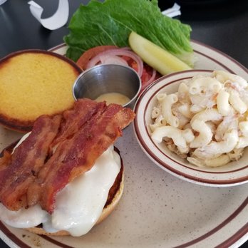 Pacific Diner - Chicken sandwich - Breakfast & Brunch Near Me - Henderson, Nevada Pacific Diner - Chicken sandwich - Breakfast & Brunch Near Me - Henderson, Nevada