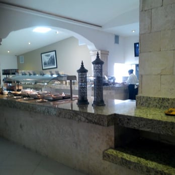Restaurante Adhara - Barra del buffet - Buffets Near Me - Cancún, ROO Restaurante Adhara - Barra del buffet - Buffets Near Me - Cancún, ROO