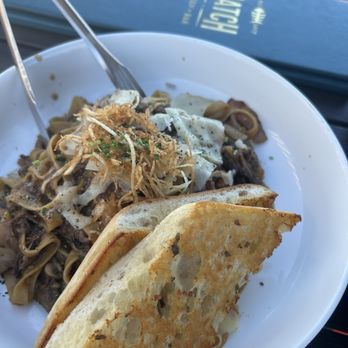 Catch Kitchen + Bar - Sports Bars Near Me - Richmond, British Columbia Catch Kitchen + Bar - Sports Bars Near Me - Richmond, British Columbia