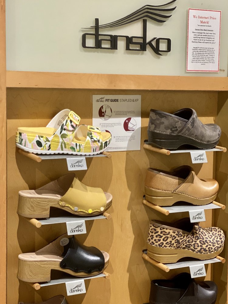 DOWNTOWN DANFORM SHOES Updated August 2024 28 Photos 2 Church St