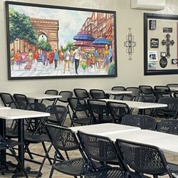 Napoleon Deli - Dining area