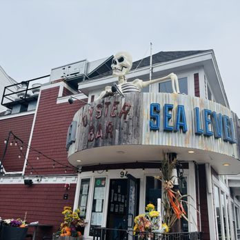 Sea Level Oyster Bar - Seafood Near Me - Salem, Massachusetts Sea Level Oyster Bar - Seafood Near Me - Salem, Massachusetts