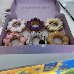 Mochi Heaven - 6 Mochi Donuts
