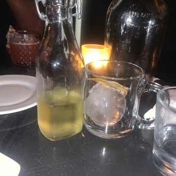 Tanner Smiths - Rum punch - Cocktail Bars Near Me - New York, New York