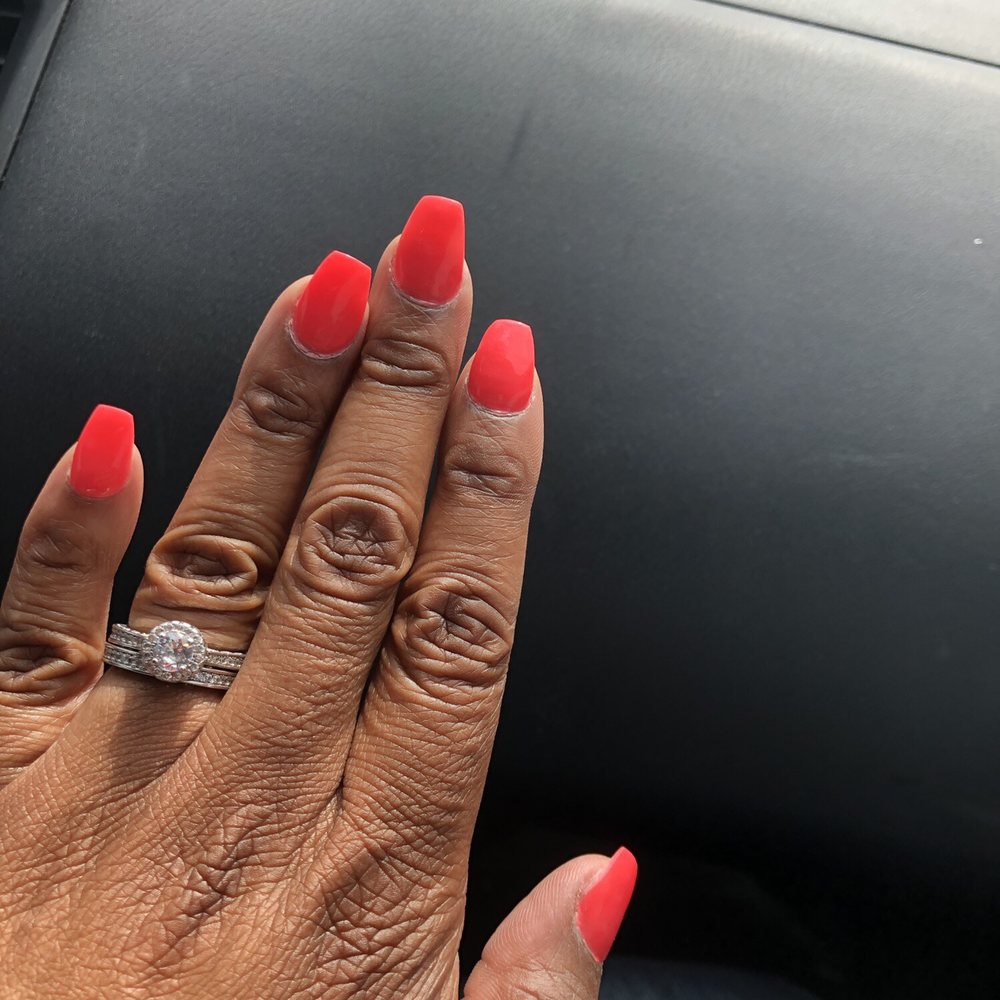 Aria Nail Bar - Mani powder dip with tips - Nail Salons Near Me - Grand Prairie, Texas Aria Nail Bar - Mani powder dip with tips - Nail Salons Near Me - Grand Prairie, Texas